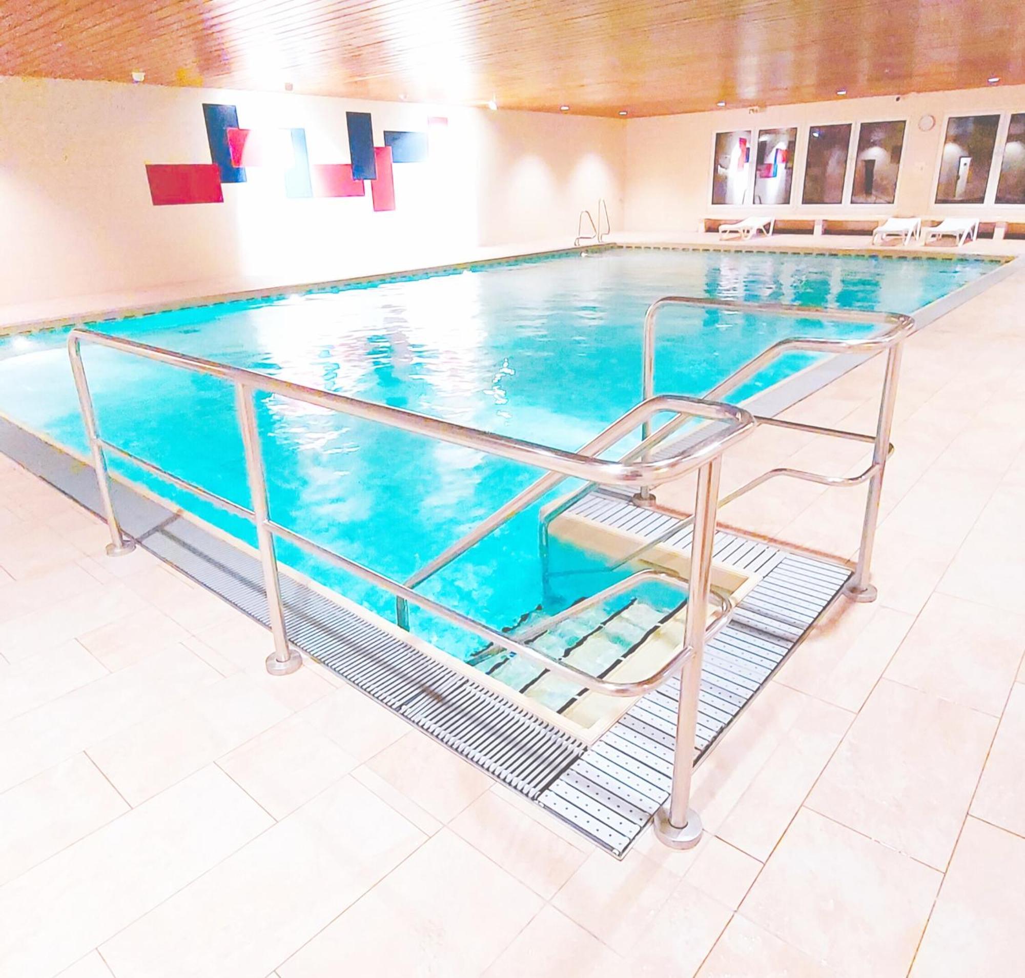 Sonnen-Juwel - Hallenbad-Sauna-2 Getrennte Schlafbereiche-Direkt An Der Skipiste Missen-Wilhams Esterno foto